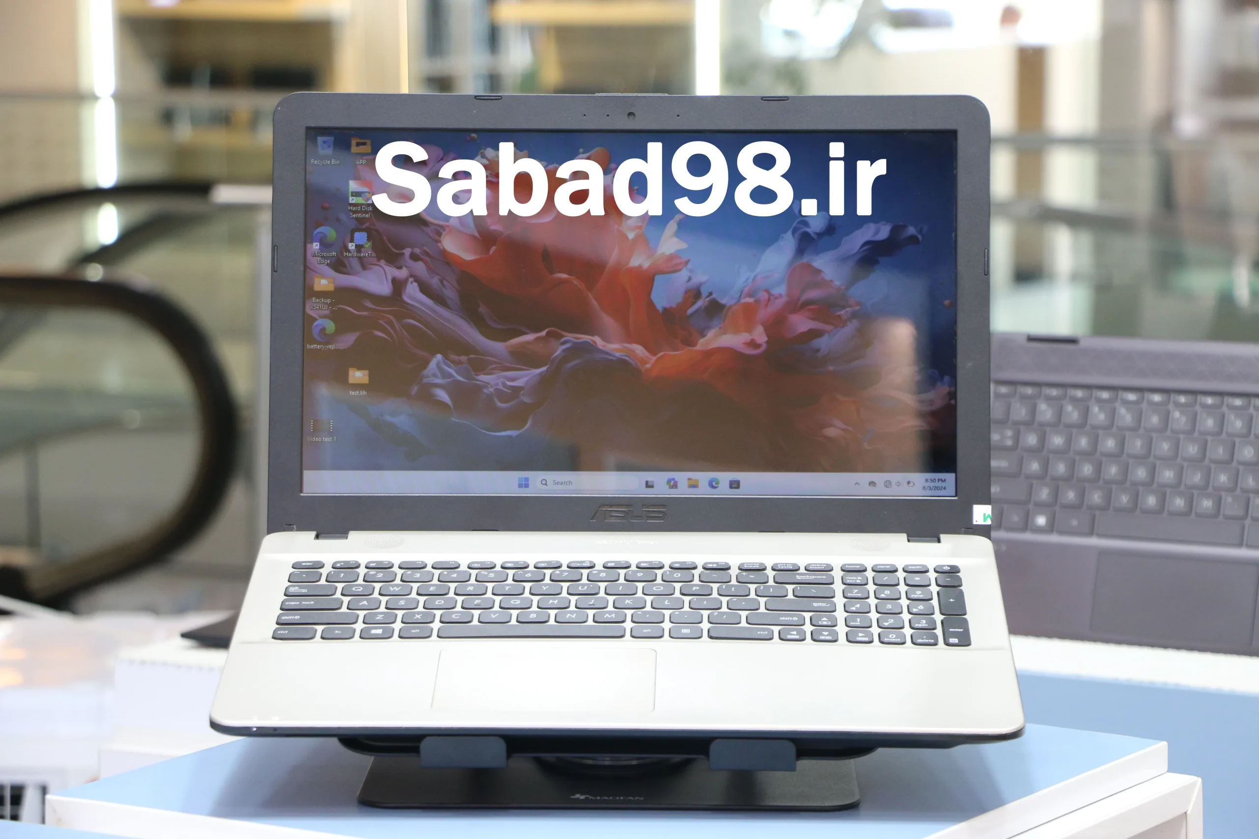 لپ تاپ Asus X541 i7 7500U | 8GB | 256GB SSD | 2GB 920M | 15.6 inch FHD