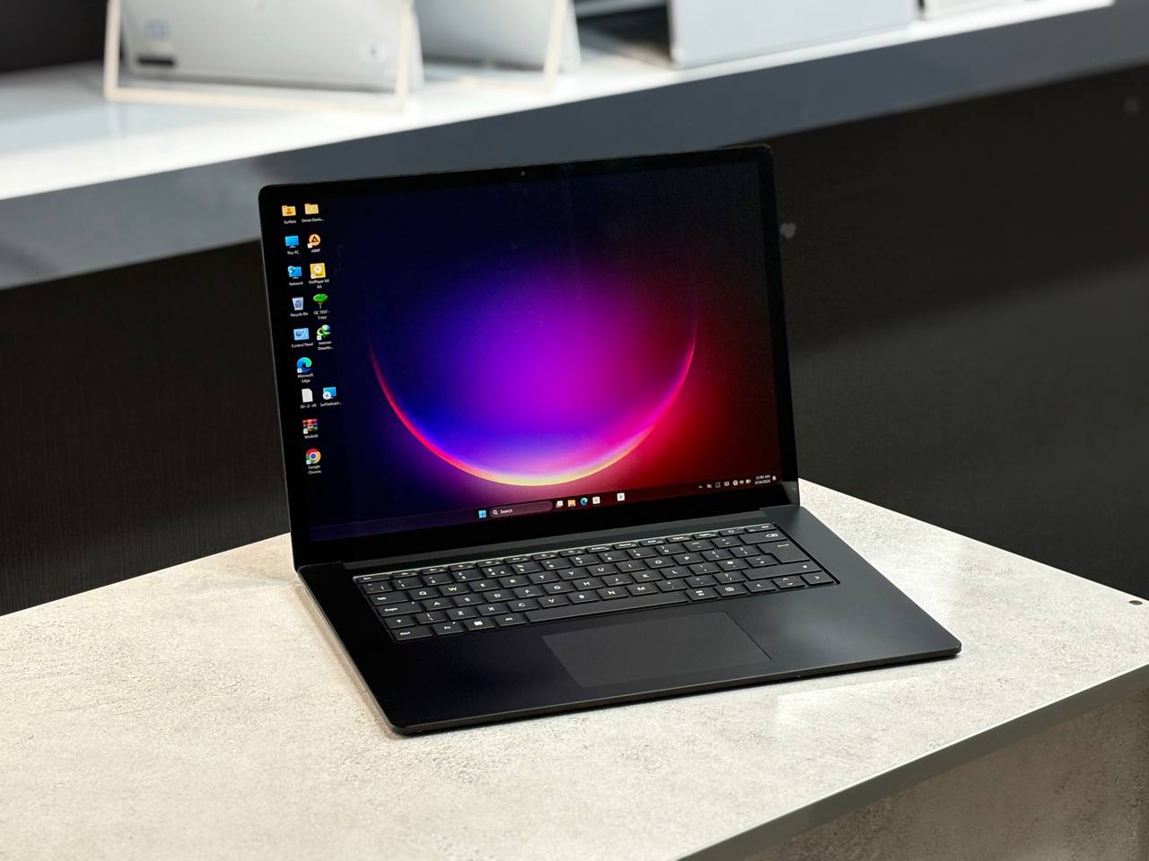لپ تاپ Surface Laptop 5 i7 1255U | 16GB | SSD 512GB | Intel Iris Xe | 15 inch Touch