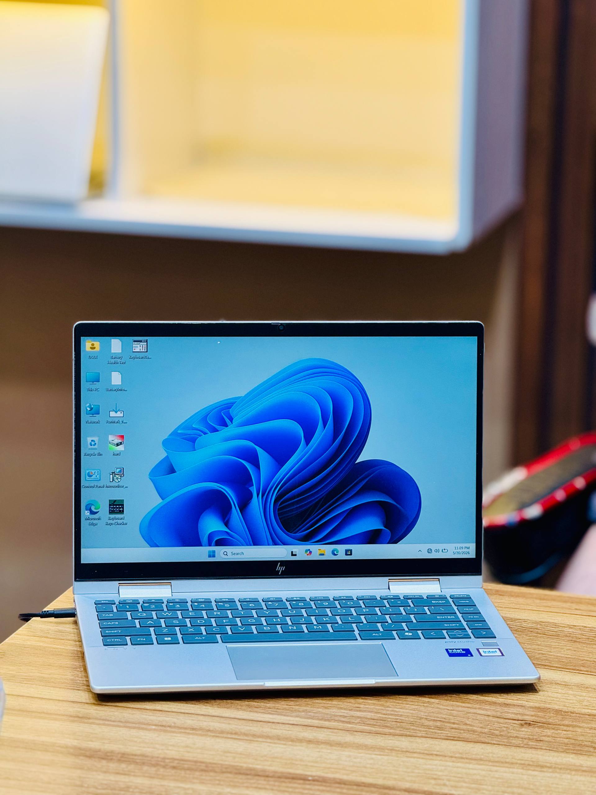 لپ تاپ HP Envy 14 Ultra 7 155U | 16GB | 512GB SSD | Intel + NPU | 14 inch FHD X360 Touch