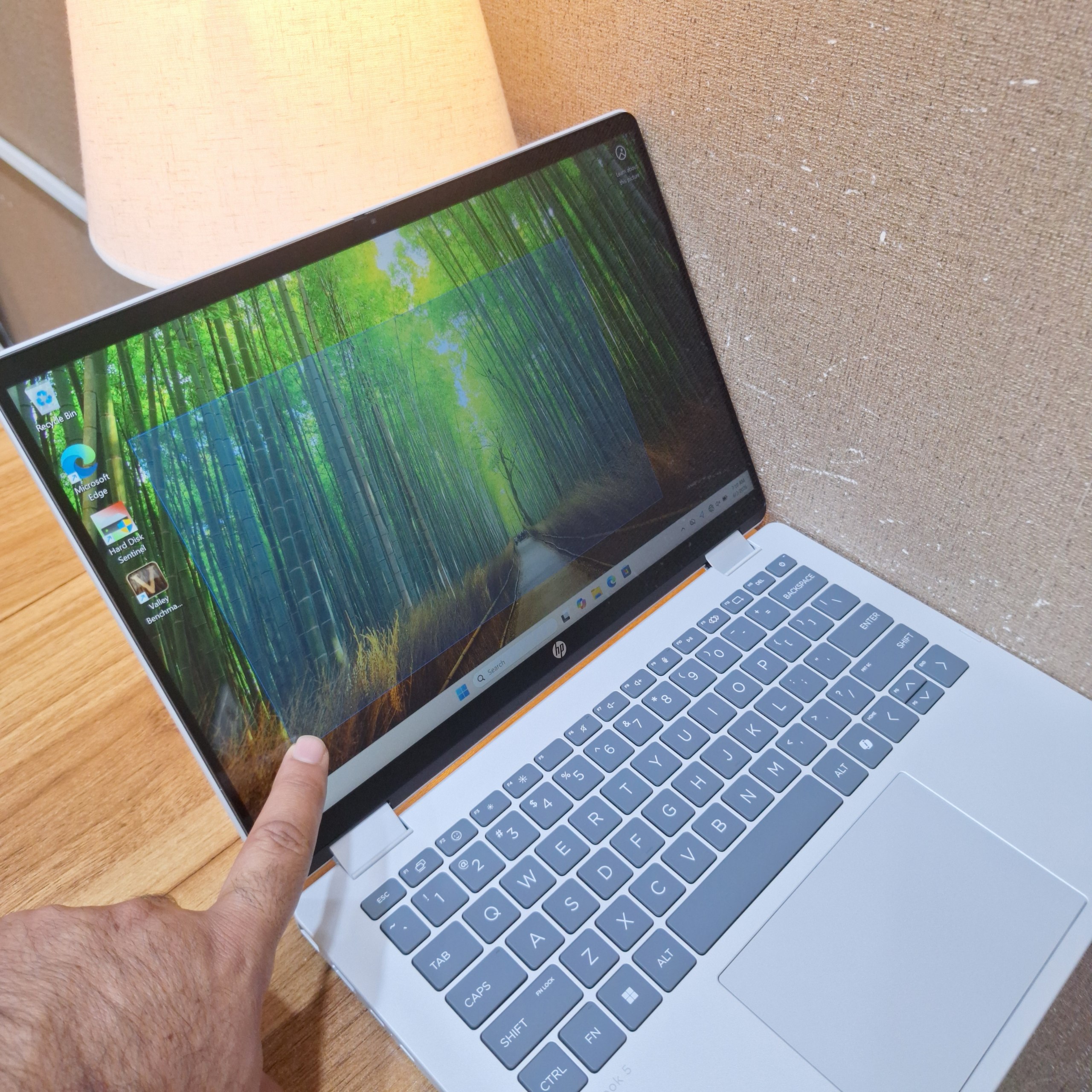 لپ تاپ HP Omnibook 5 Flip Core5 120U | 16GB | SSD 512GB | Intel | 14 inch FHD X360 Touch — تصویر ۸
