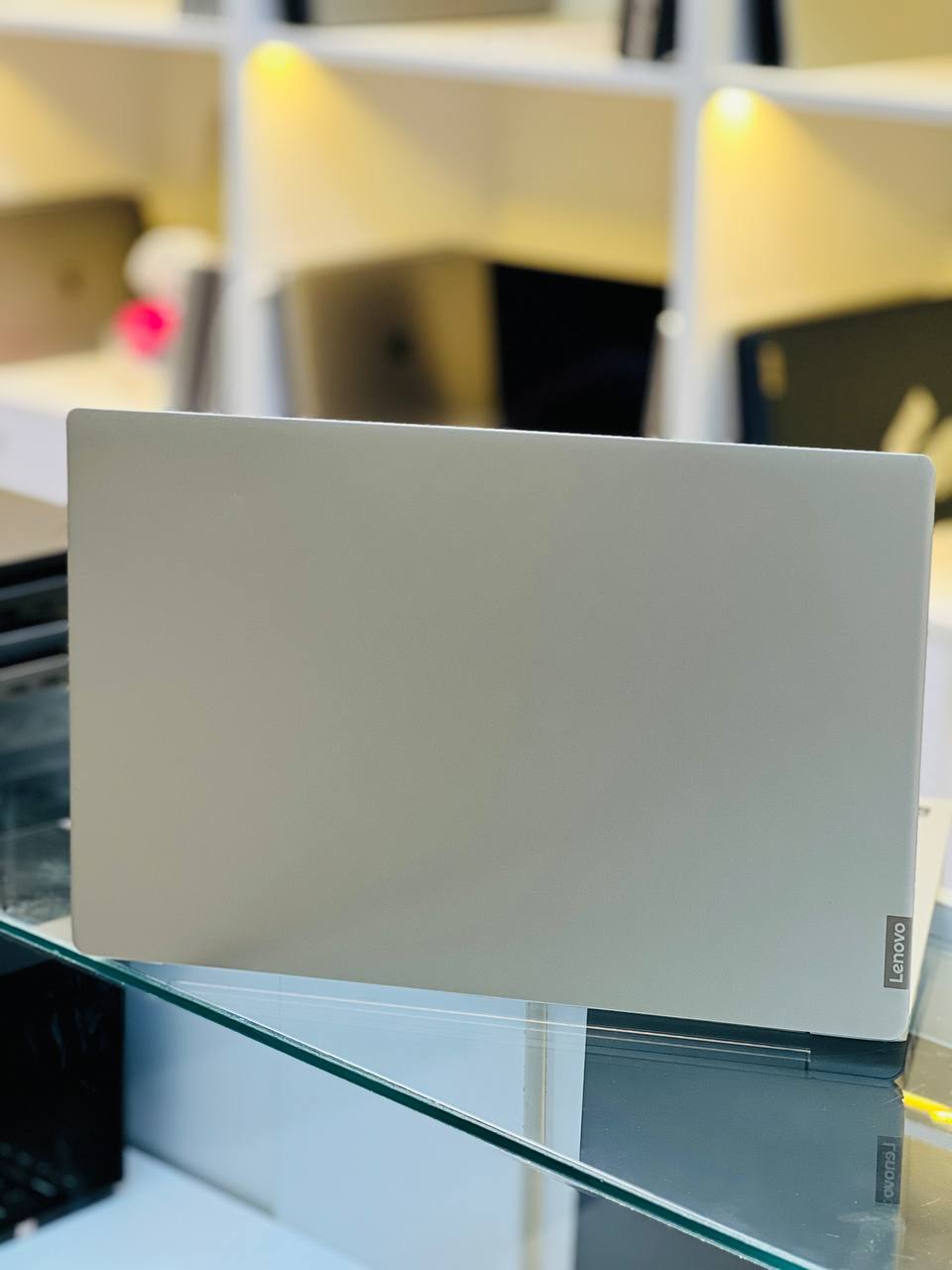 لپ تاپ Lenovo Ideapad 330S Ryzen 5 2500U | 8GB | SSD 256GB | 1GB AMD | 15.6 inch FHD — تصویر ۶