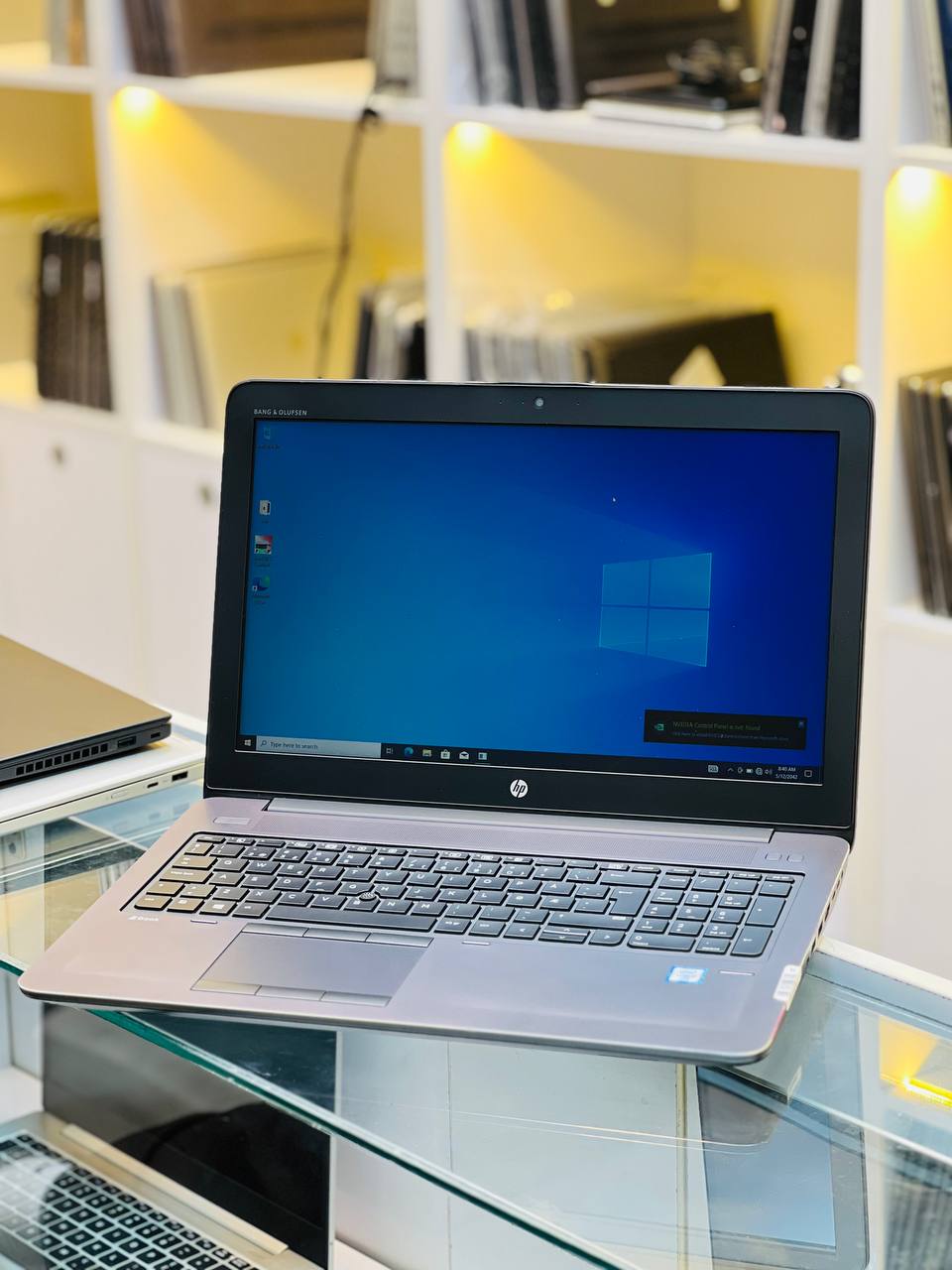 لپ تاپ HP ZBook 15 G3 i7 6820HQ | 16GB | SSD 512GB | M1000 2GB | 15.6 inch FHD