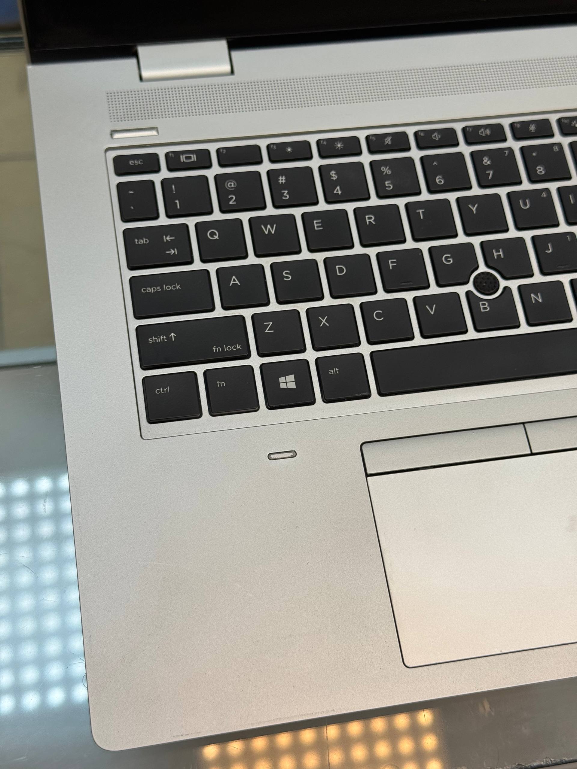 لپ تاپ HP Elitebook 650 G3 i7 7820HQ | 8GB | SSD 256GB | Intel HD | 15.6 inch HD — تصویر ۶