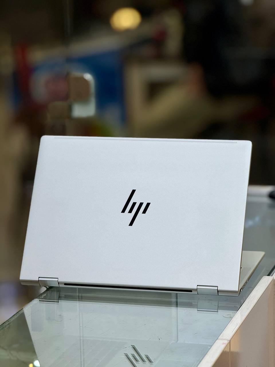 لپ تاپ HP Elitebook 1040 G10 i7 1355U | 32GB | SSD 512GB | Intel iris xe | 14 inch FHD
