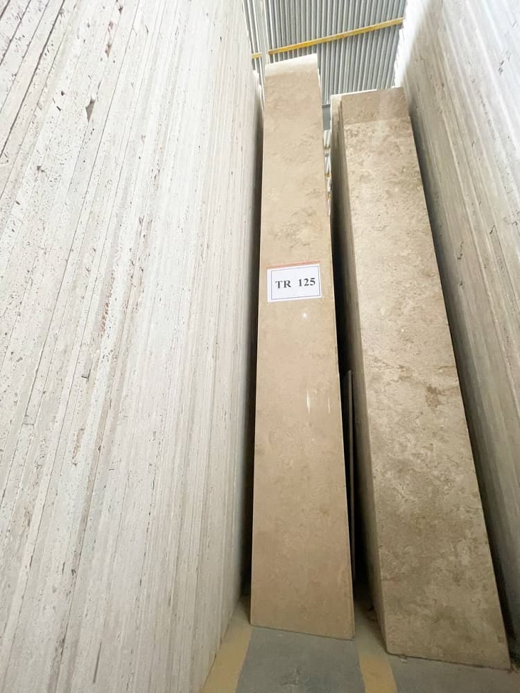 سنگ تراورتن نما طرق کرم روشن — تصویر ۳