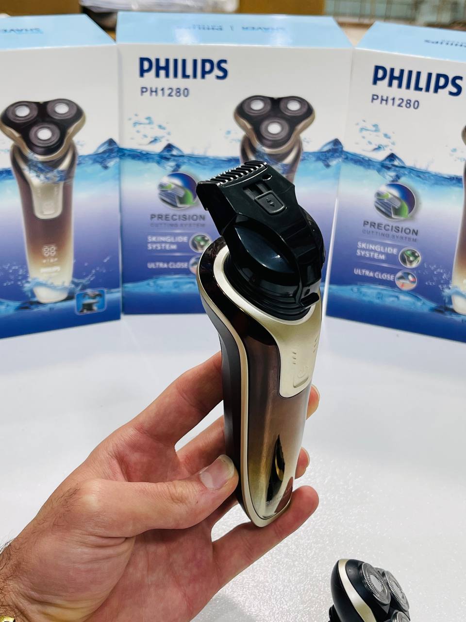 ماشین ریش تراش ضدآب فیلیپس مدل PH-1280 — تصویر ۶