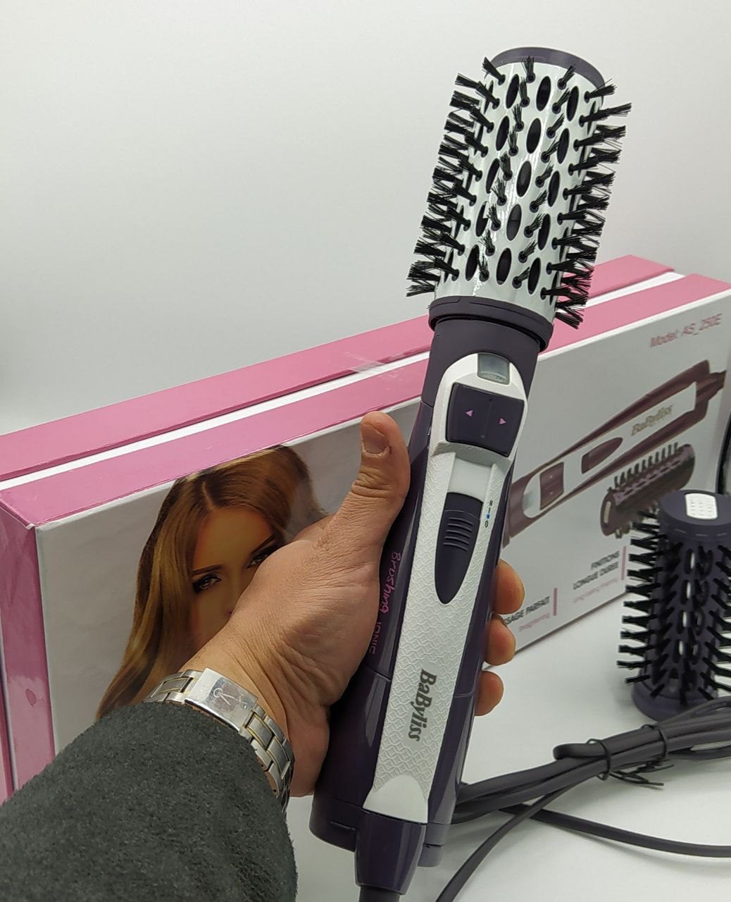 سشوار چرخشی بابیلیس مدل AS_250E — تصویر ۴