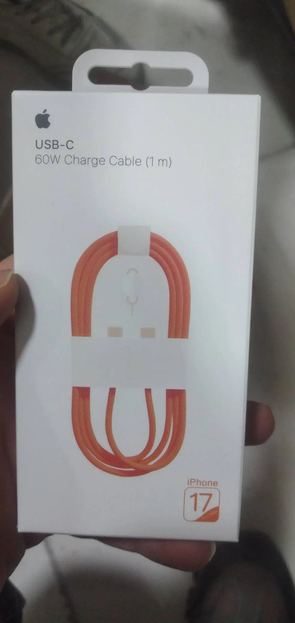کابل شارژ آیفون 17 — تصویر ۳