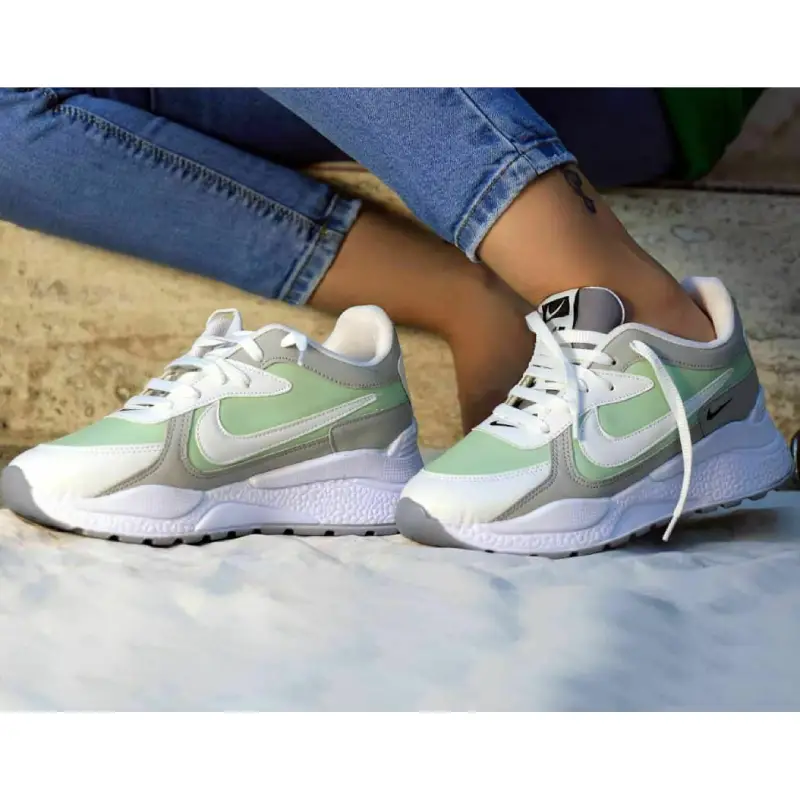 کفش اسپرت دخترانه نایک NIKE — تصویر ۲
