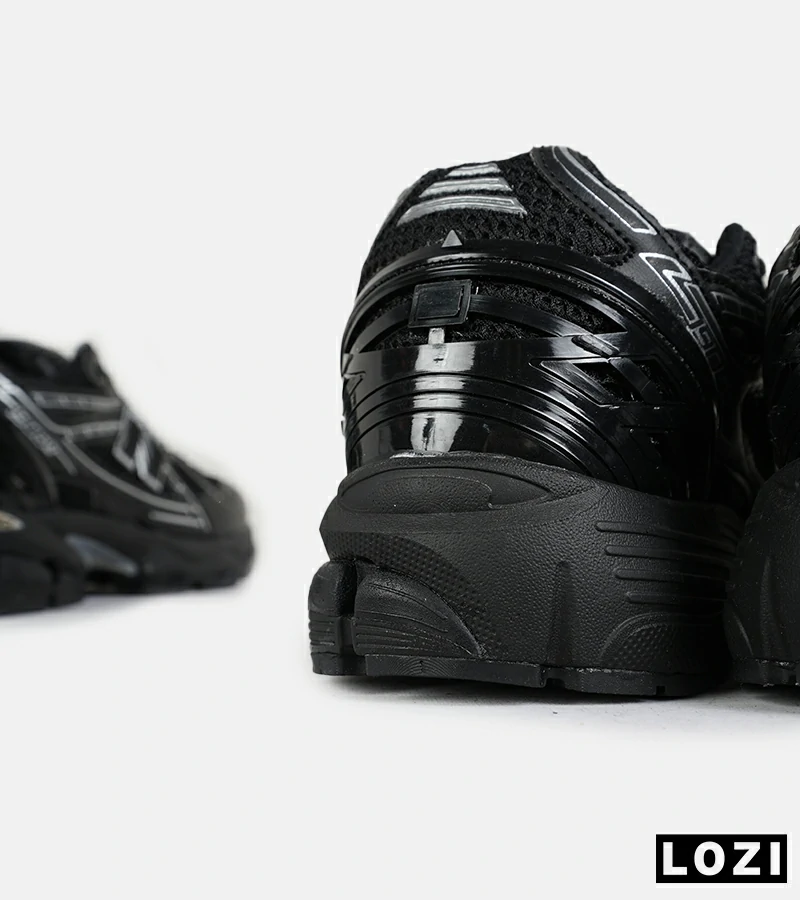 کفش کتانی بزرگ پا مشکی New Balance 1906R مدل 8304 — تصویر ۷