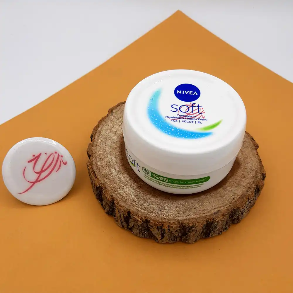 کرم مرطوب کننده نیوآ سافت (Nivea Soft) مدل کاسه ای حجم 100 میلی لیتر — تصویر ۲