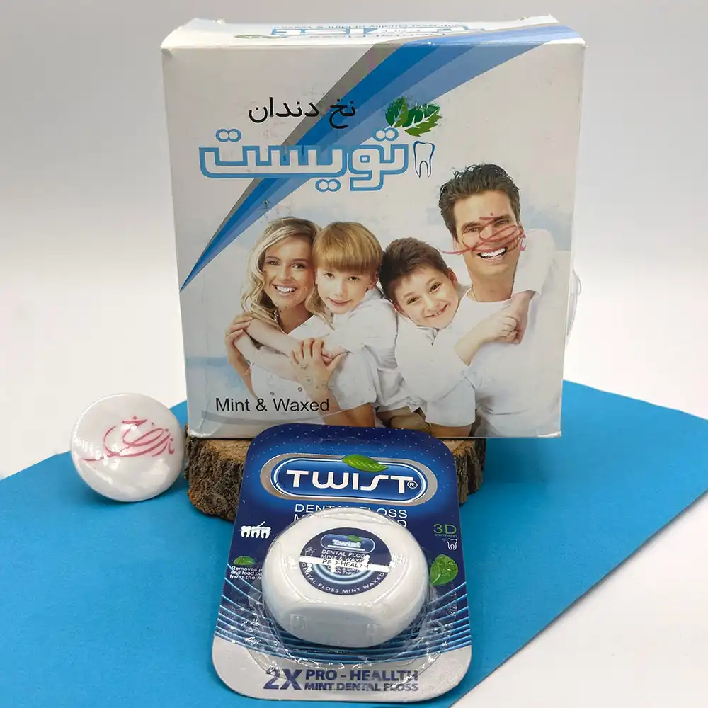نخ دندان تویست (Twist) مدل Pro-Health نعنایی و مومدار ۵۰ متری — تصویر ۳