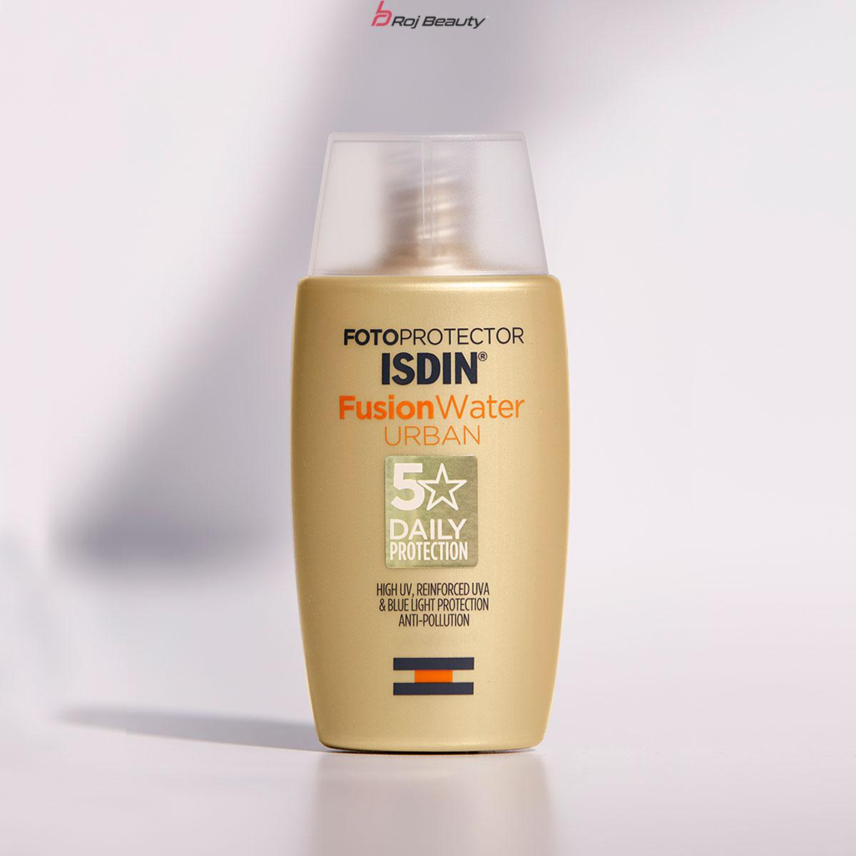کرم ضد آفتاب بی رنگ ایزدین SPF30 مدل Fusion Water Urban مناسب انوع پوست حجم 50 میلی لیتر — تصویر ۲
