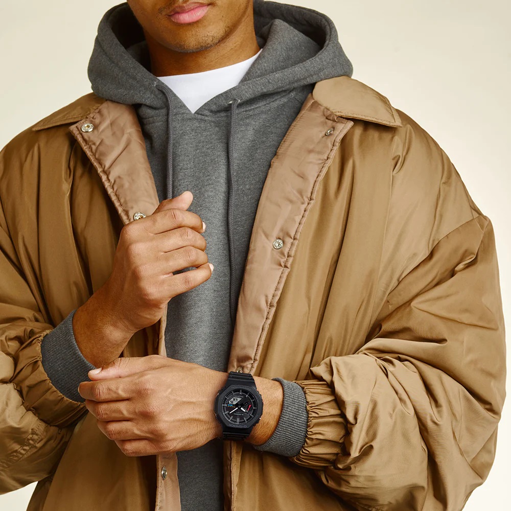 ساعت مچی مردانه کاسیو جی شاک مدل GA-B2100-1ADR — تصویر ۴