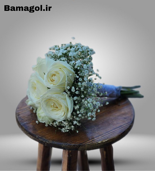 دسته گل مخصوص عروس رز 7 شاخه_کد 0038