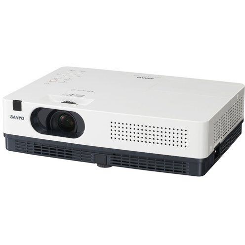 ویدئو پروژکتور استوک Sanyo PLC-XW200 — تصویر ۲