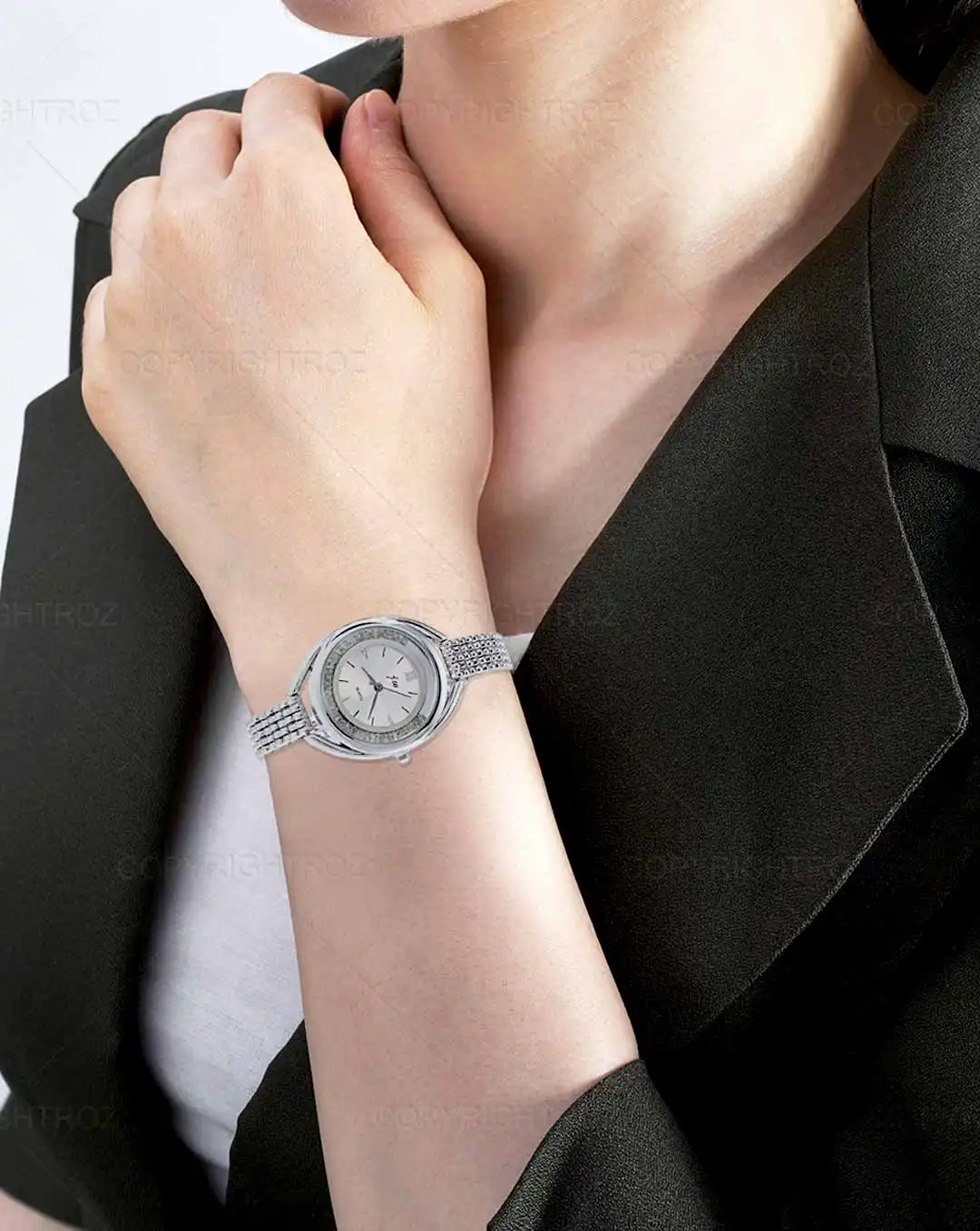 ساعت مچی زنانه دستبندی IW TIME طرح دیور مدل 1534 — تصویر ۳