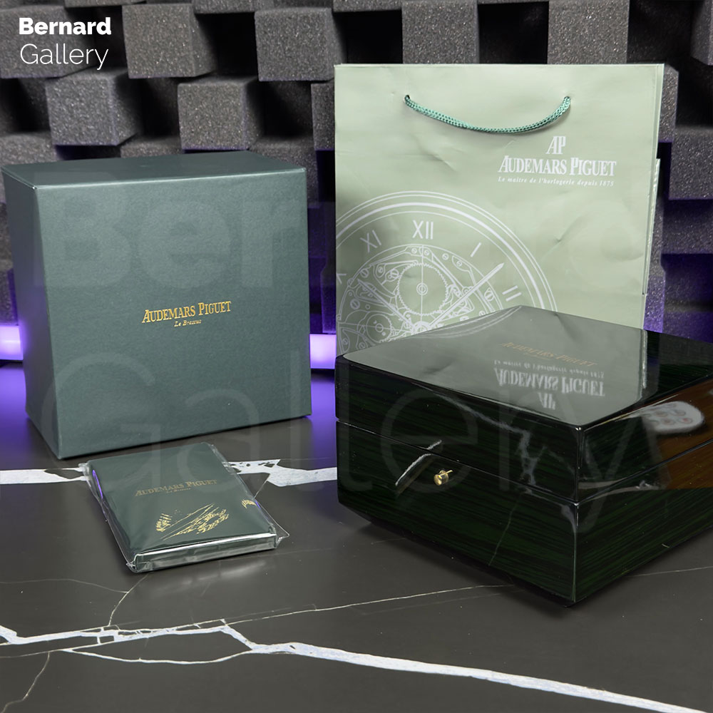 جعبه اورجینال ساعت مچی اودمار پیگه Box For Audemars Piguet Watch — تصویر ۴