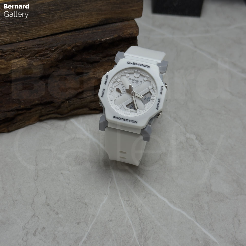 ساعت مچی کاسیو جی شاک Casio G-Shock GA-2300-7A — تصویر ۳