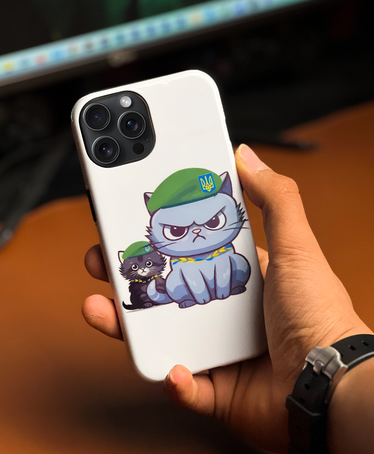 قاب طرح دار فانتزی Typhoon مدل آیفون Iphone 13 Pro Max — تصویر ۳