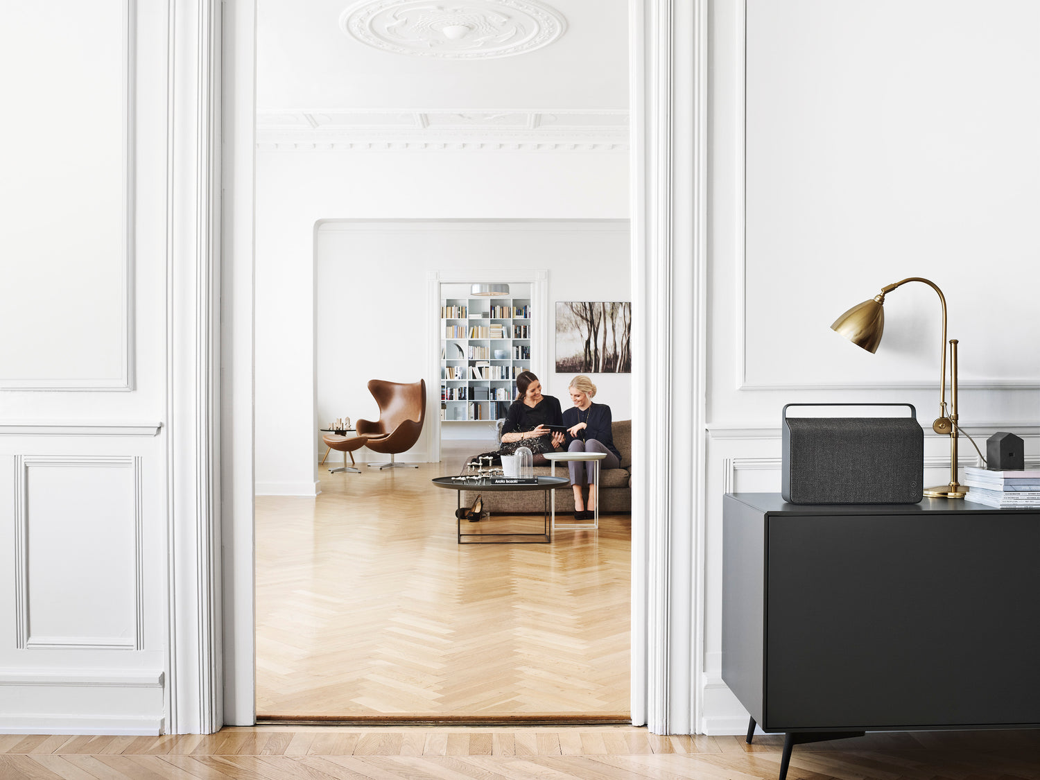 اسپیکر پرتابل بلوتوث ویفا VIFA مدل کپنهاگن COPENHAGEN نسل 2.0 زرد خردلی SAND YELLOW — تصویر ۵