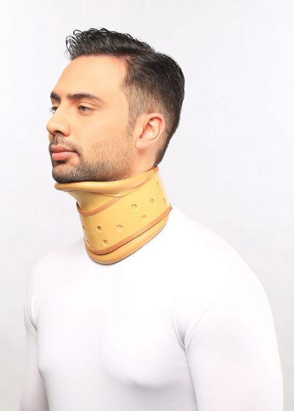 گردن بند طبی سخت چانه دار ador — تصویر ۲