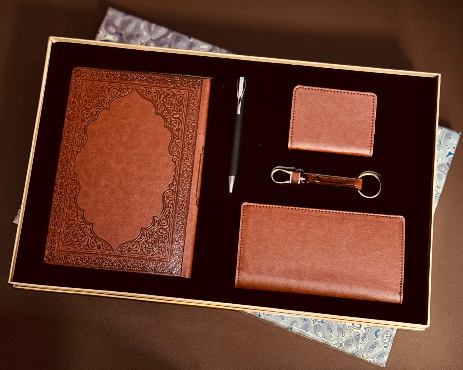 ست مدیریتی بزرگ عرش 1405 کد141