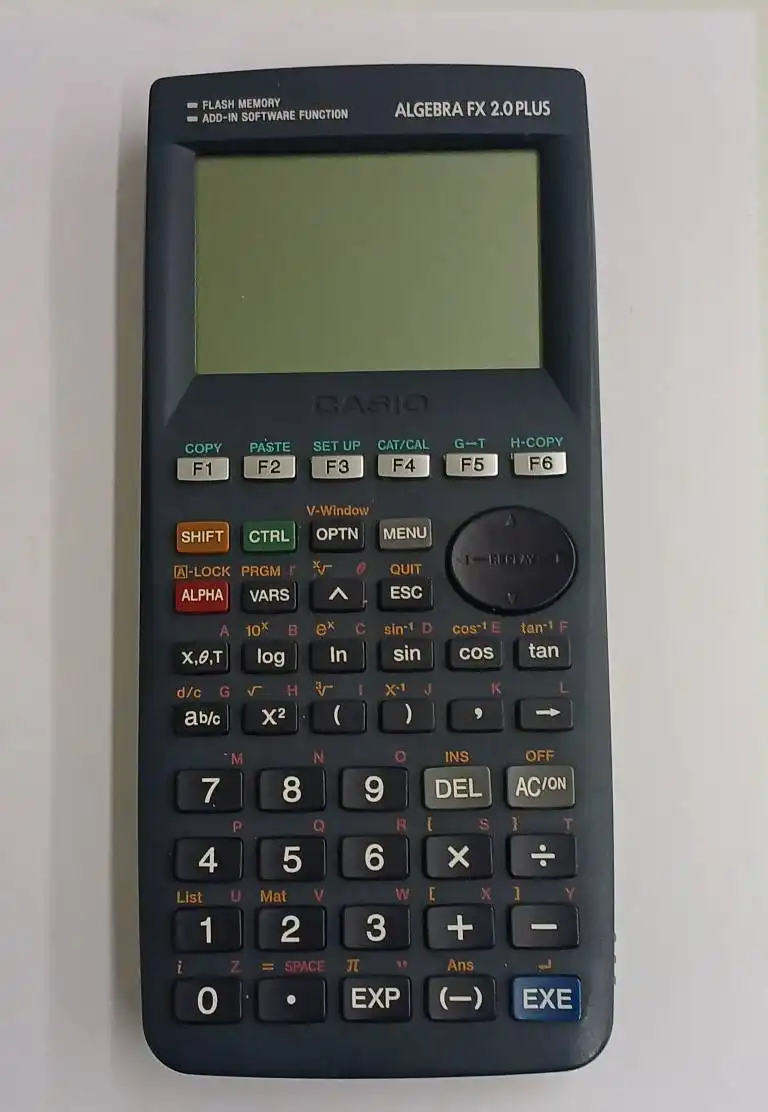ماشین حساب مهندسی کاسیو Casio الجبرا FX2.0 PLUS(کارکرده-کم کار) — تصویر ۳