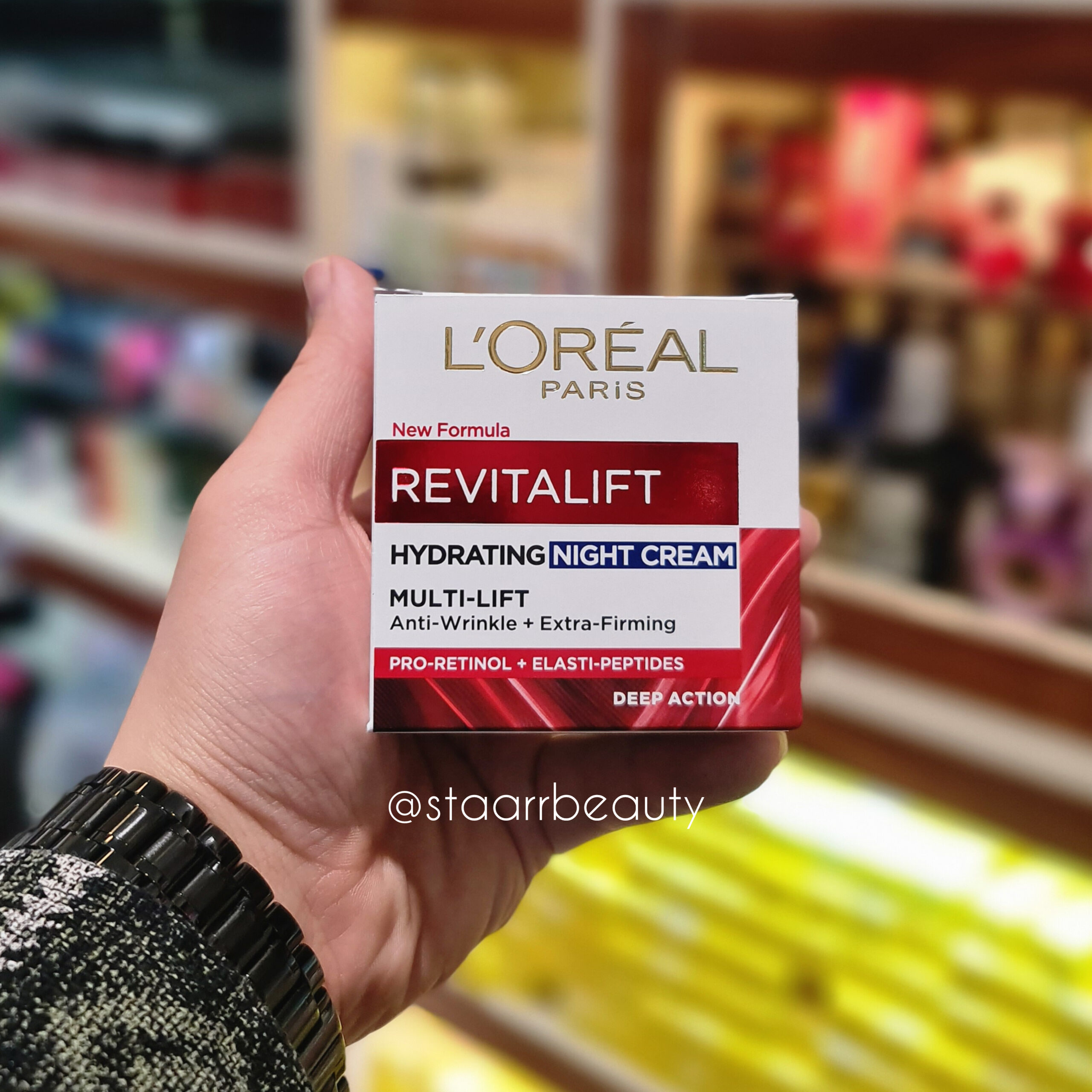 کرم مرطوب کننده شب ضد چروک لورآل مدل Revitalift