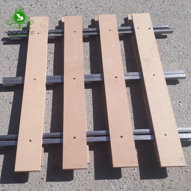 کفی تخت خواب یک نفره مدل نرده ای چوب و فلز