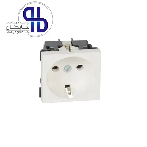 پریز برق سفید لگراند