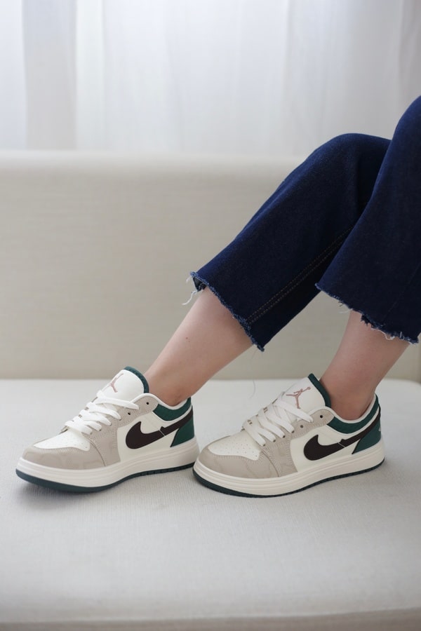 کتونی اسپرت زنانه ایر جوردن نایکی Nike Air jordan وارداتی | کد M12889