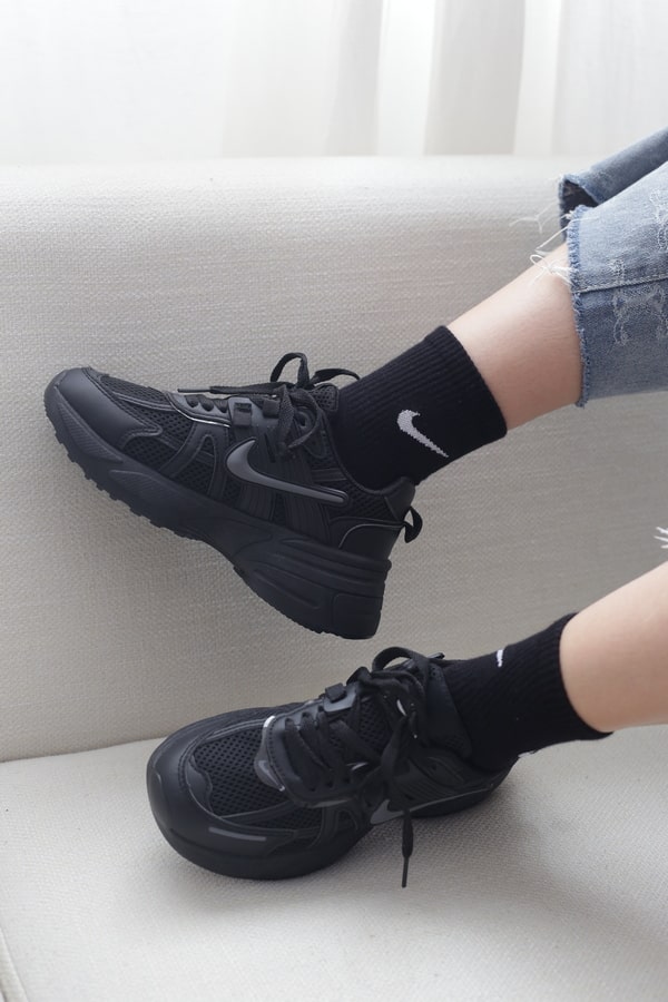 کتونی اسپرت زنانه نایکی وی تو کی Nike V2K وارداتی | کد M12575 — تصویر ۷