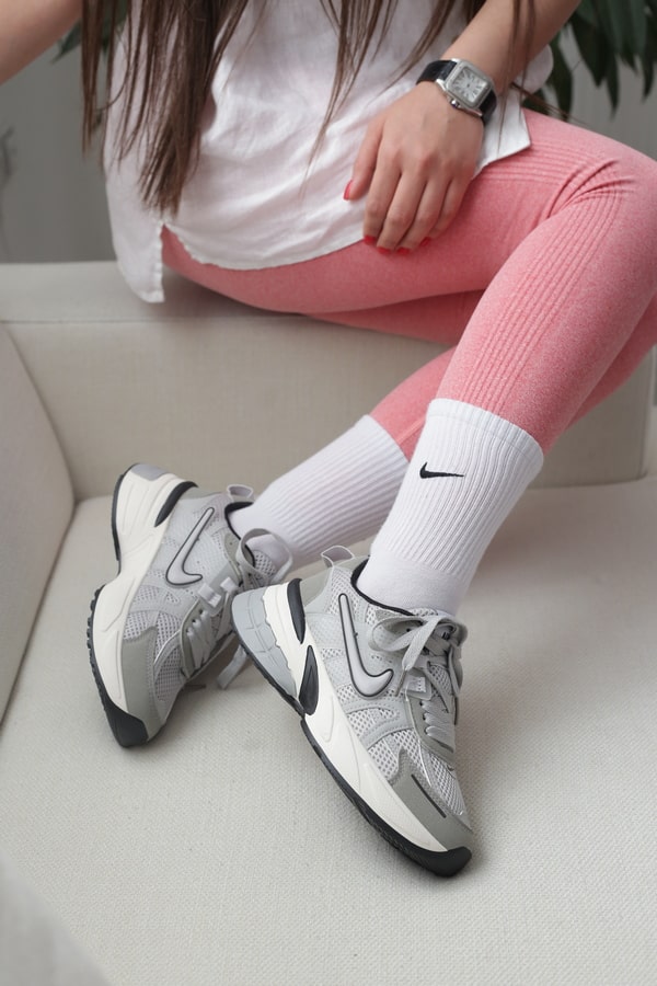 کتونی اسپرت زنانه نایکی وی تو کی Nike V2K وارداتی | کد M12575