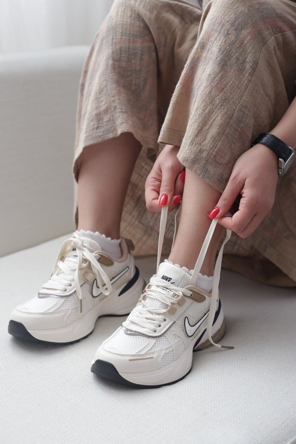 کتونی اسپرت زنانه نایکی وی تو کی Nike V2K وارداتی | کد L3051 – SP8106A