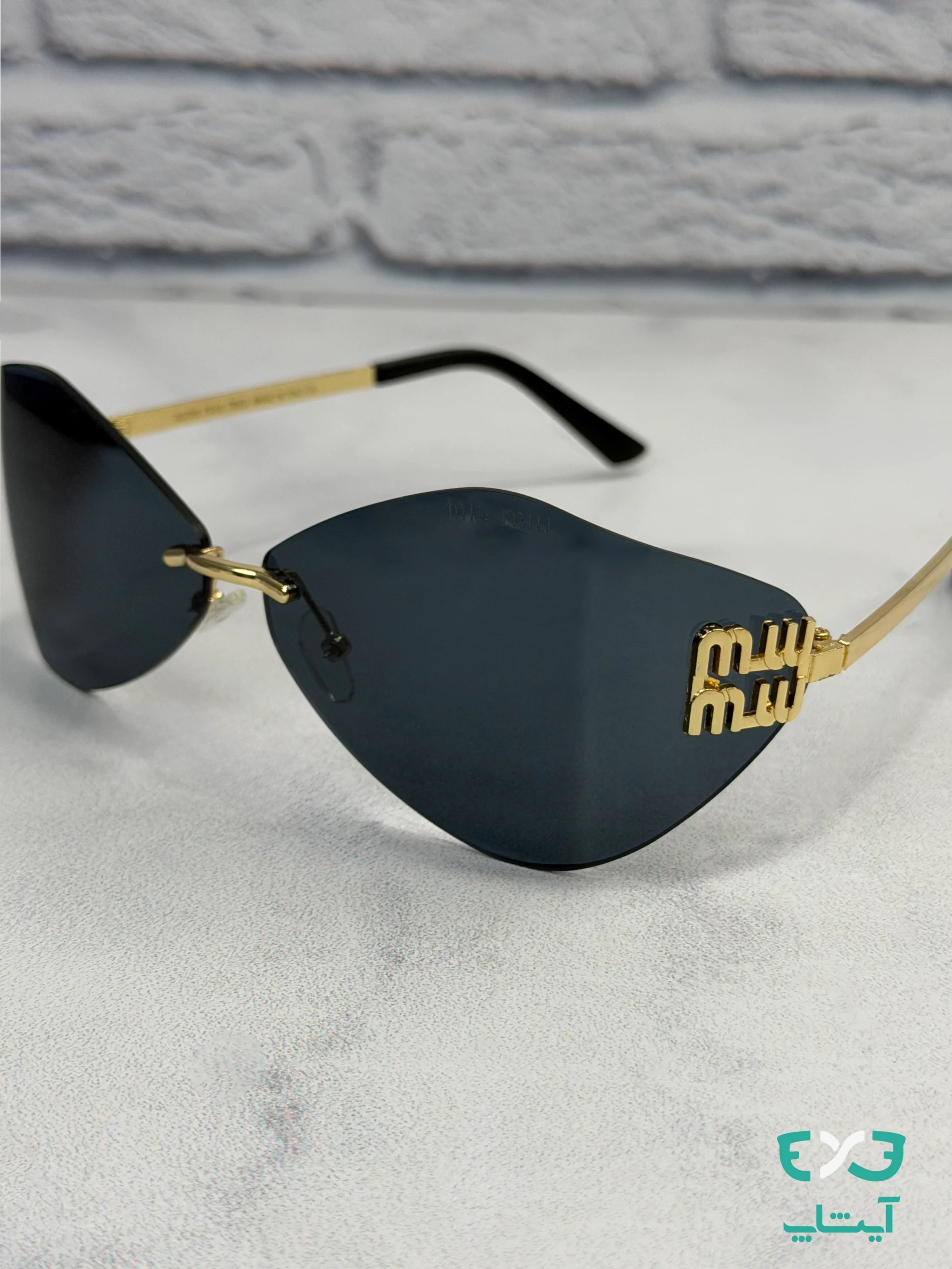 عینک آفتابی فشن میومیو miumiu کد 90266 — تصویر ۵