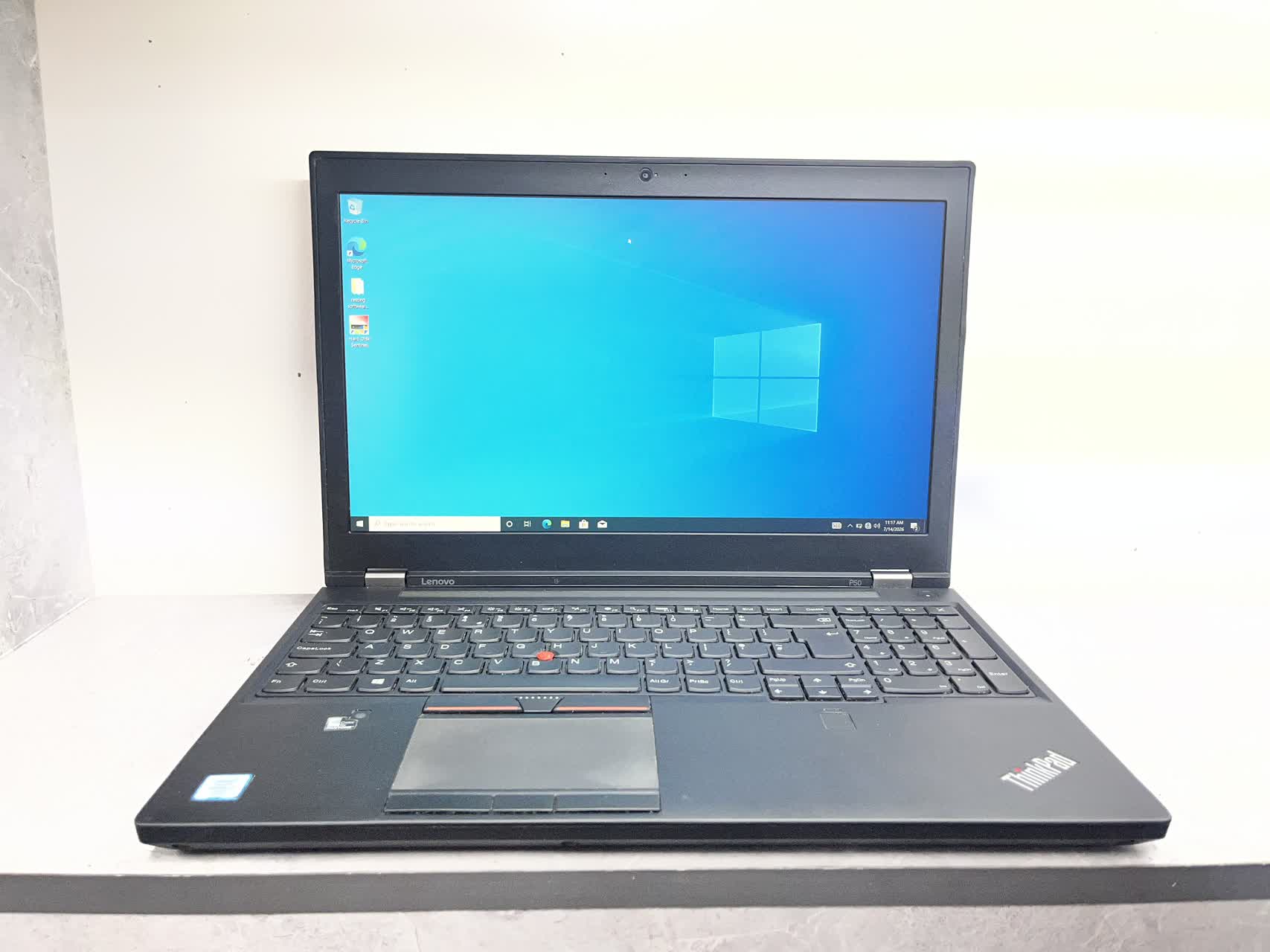 لپ تاپ 15 اینچی لنوو مدل 2/Lenovo Thinkpad P50 – Corei7 6820HQ/16GB/512 — تصویر ۲