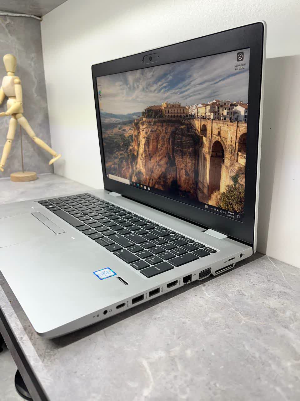 لپ تاپ 15.6 اینچی اچ پی مدل HP 650 G4 – Corei5 7200U Corei5 7200/8GB/256 SSD — تصویر ۴