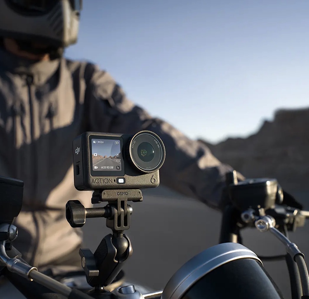 دوربین ورزشی دی‌ جی‌ آی DJI Osmo Action 6 Adventure Combo Action Camera — تصویر ۳