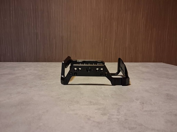 کیج دوربین سونی مدل A7R5 — تصویر ۴