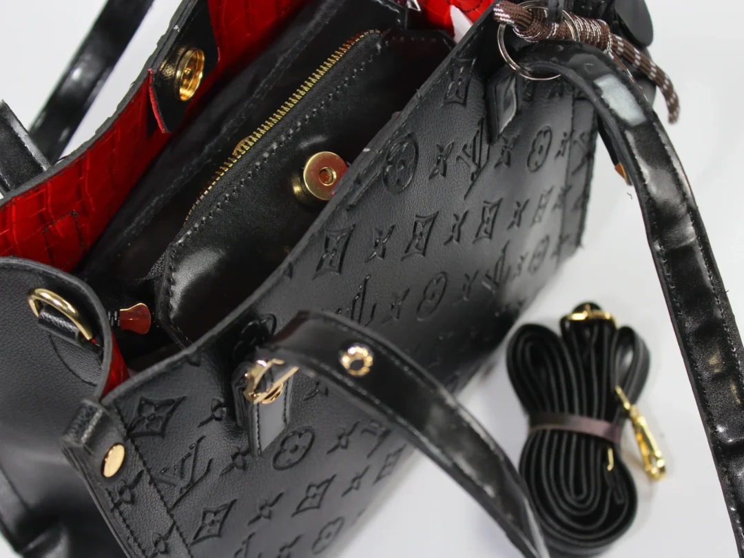 کیف دوشی و دستی زنانه لویی ویتون | Luis Vuitton 9461 — تصویر ۳