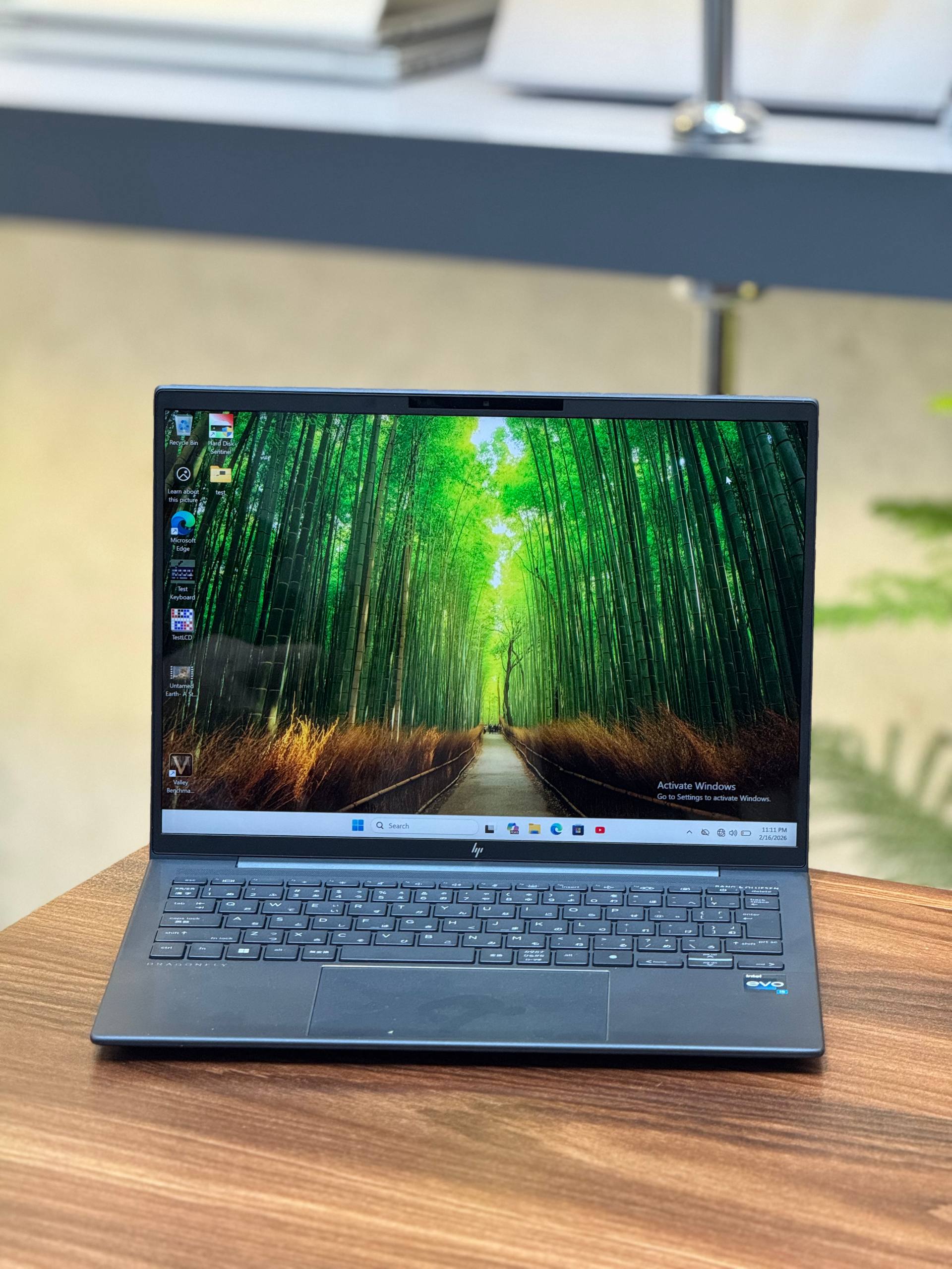 لپ تاپ HP Dragonfly G4 i5 1345U | 16GB | SSD 1TB | Intel Iris Xe | 13.3 inch FHD + SIM