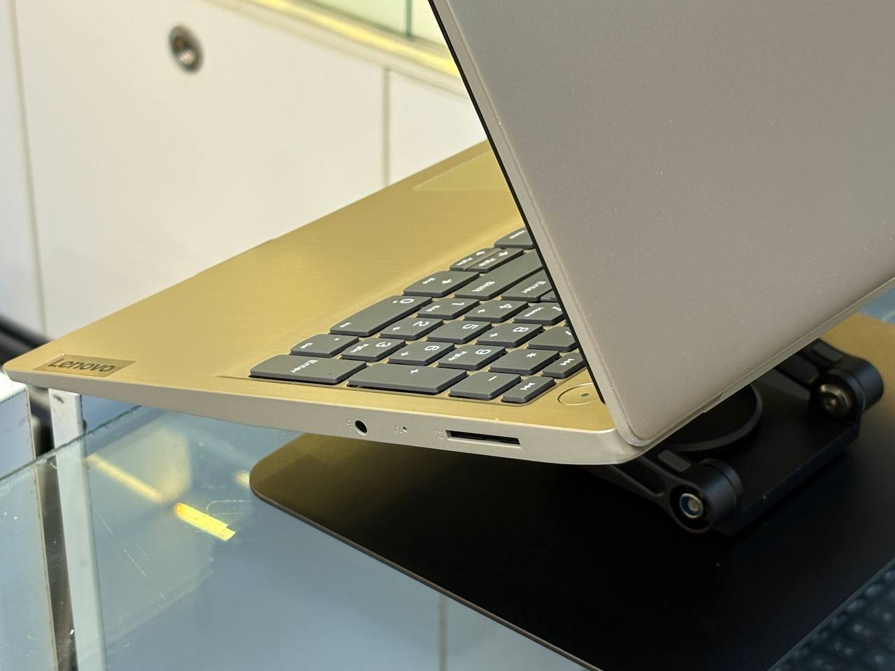 لپ تاپ Lenovo Ideapad 3 i3(1115G4) 8GB-256SSD-Intel HD Touch — تصویر ۶