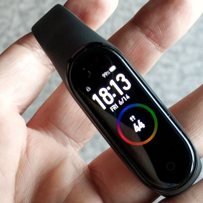 مچ بند هوشمند شیائومی مدل Mi Band 4 — تصویر ۳