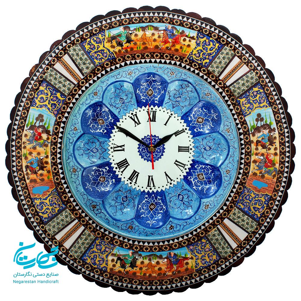 ساعت دیواری 47 سانتیمتری با قاب خاتم و نقاشی چوگان و صفحه میناکاری