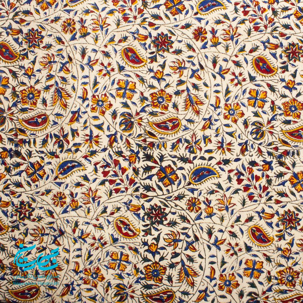رومیزی قلمکار 120 در 120 طرح گل ریز — تصویر ۳