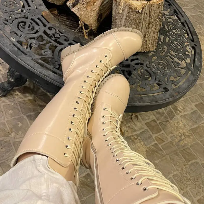 چکمه زنانه شیک بلند جنس چرم