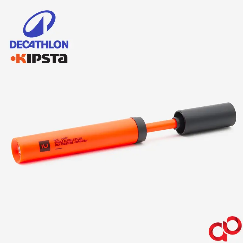 تلمبه دستی دکتلون مدل Essential Ball Pump به همراه یک بسته سوزن تلمبه Kipsta — تصویر ۵