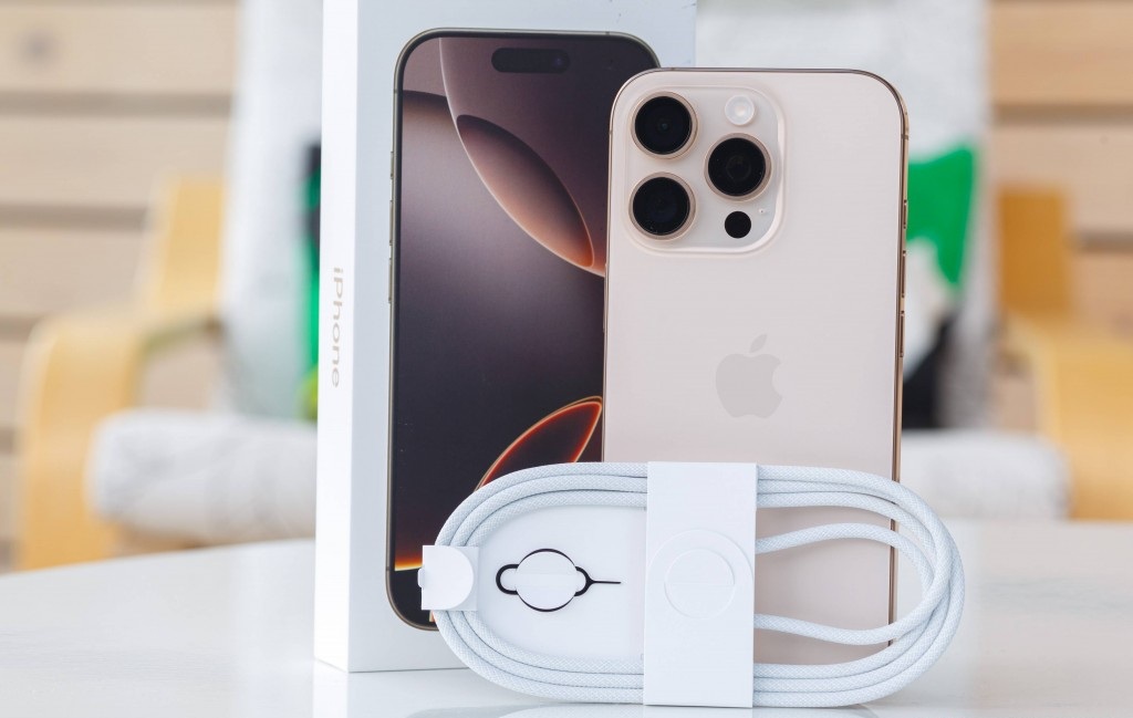 گوشی موبایل اپل آیفون 16 پرو 128 گیگابایت , نات اکتیو دو سیم , رم 8 گیگ Apple iPhone 16 Pro 128GB DualSIM / ZAA (Not Active) — تصویر ۳