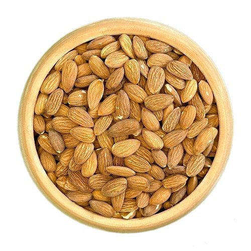 مغز بادام خام